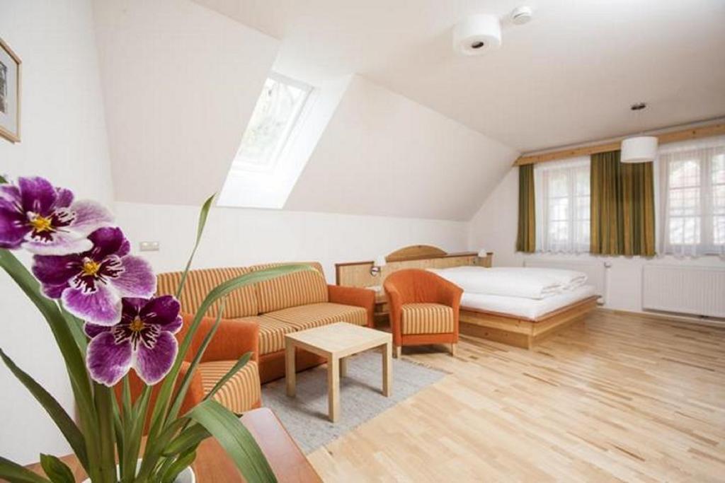 Winzerhof - Gaestehaus Stoeger